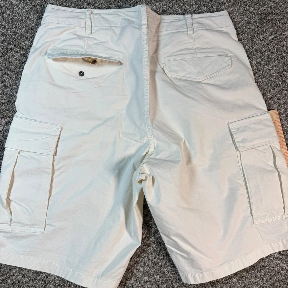 Uniqlo Mens Size 34 Cargo Shorts Off White Cream